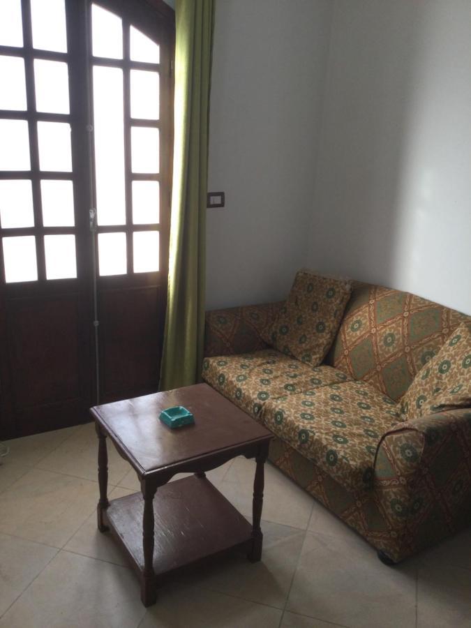 The Brown House Apartamento Luksor Exterior foto